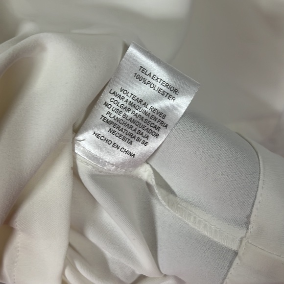 NWT TCEC White Mock Neck Zipper Back Blouse Size Large - Picture 6 of 8